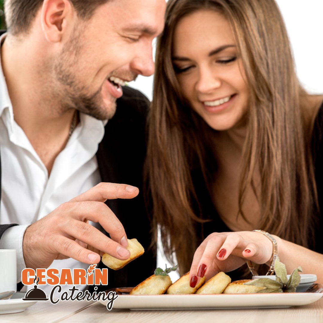 Todo lo que necesitas para tu reunión de este #findesemana en un solo lugar y a un botón de distancia +507 6957 3554📲 
Comida para 100 personas en 24 horas. Pedidos de más de $ 100 el #deliverygratis 
🐰 panadería Cesarin más de 40 años de servicio y cada día más cerca de ti🧡
