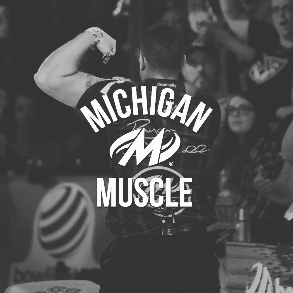 MotivBowling's tweet photo. 2019 PBA League Champions! 🏆⁠⠀
Congratulations to @RyanCiminelli and the hometown Portland Lumberjacks! #GETMOTIVATED #MICHIGANMUSCLE https://t.co/h9IAxYqEKe