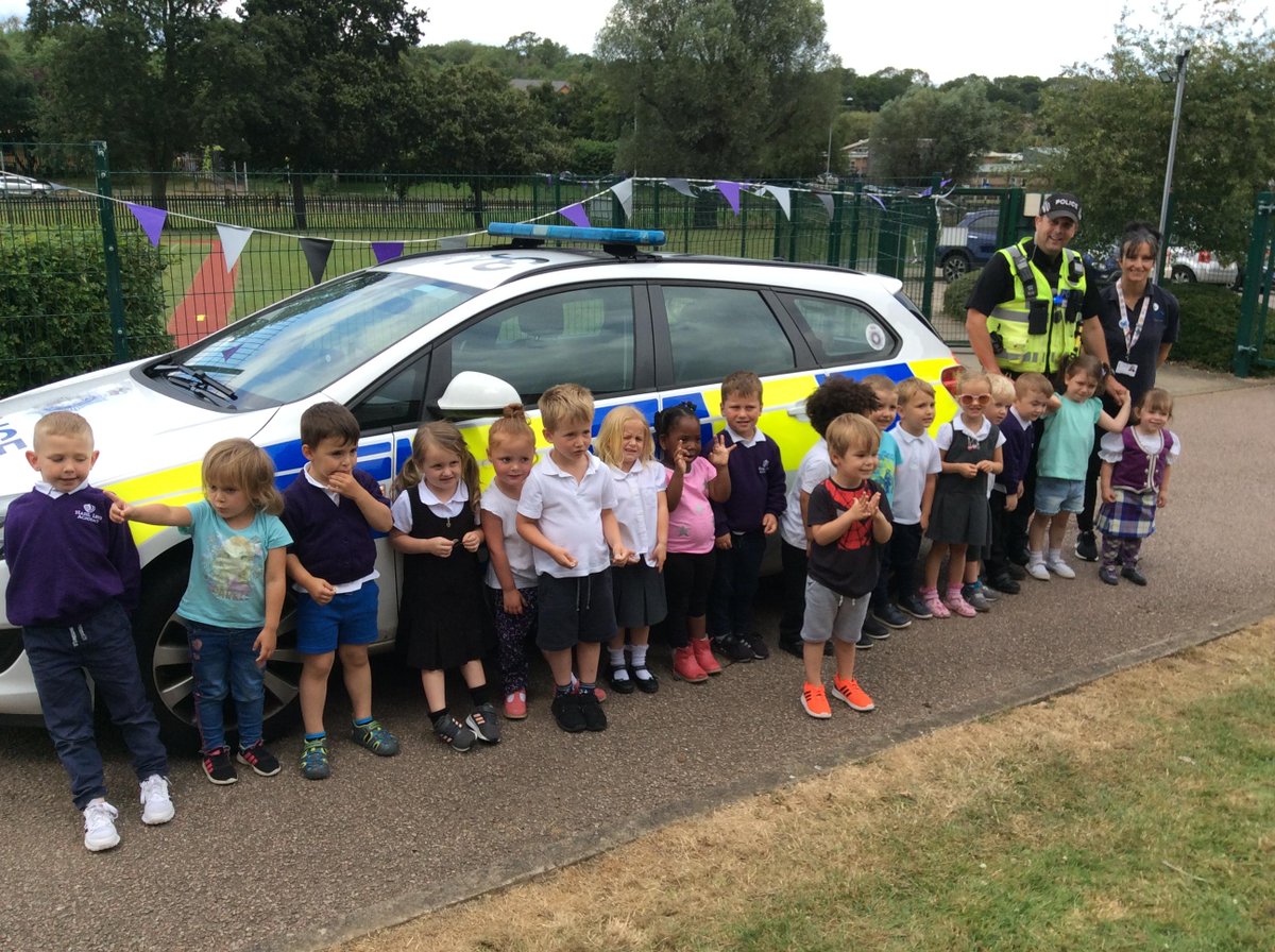 #HazelLeysNursery had a fabulous afternoon learning about road safety with @corbycsp thank you for introducing us to Police Ted and teaching us the 5 steps to staying safe.