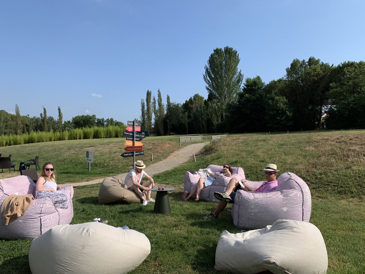 KatAnneSherry's tweet photo. Prepping for ‘investor presentations’ under the Barcelona sun #pwcstratosphere #Friyay https://t.co/Vz2HucZEtO