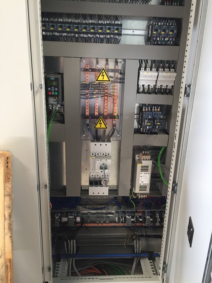 channel_elec's tweet photo. Latest project taking shape @channel_elec great work from a great team. #Ledlighting #distributionboard #channelelectricalsystems #niceicapprovedcontractor #barryisland #wales #Cardiff #ValeOfGlamorgan https://t.co/bSDc5FmmYU