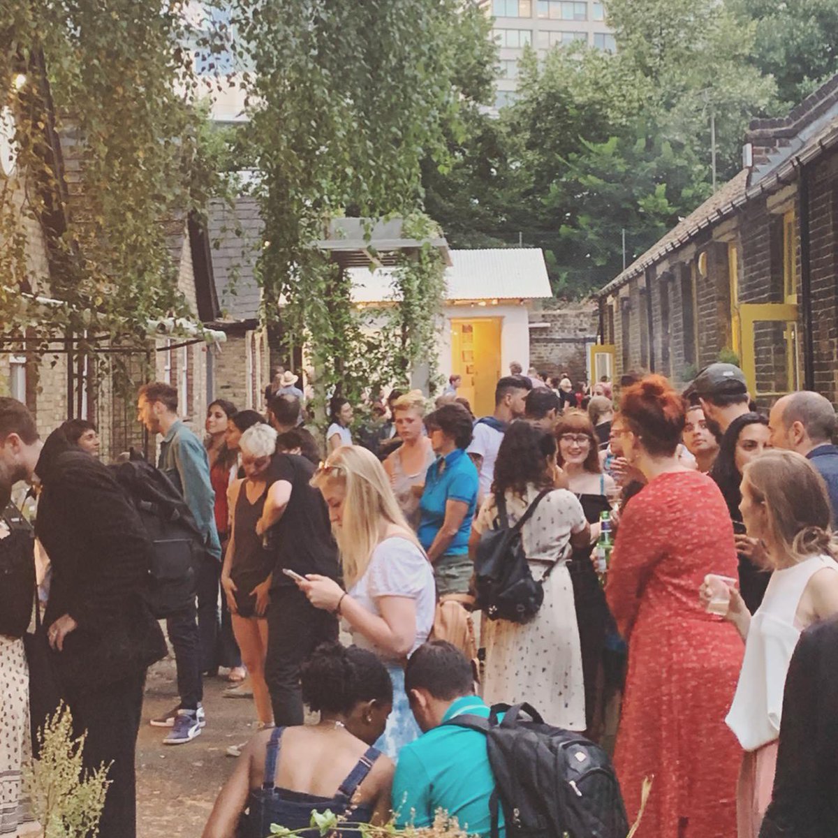 dropofmilk's tweet image. Great night at @OldParadiseYard Open Studios last week for the opening of @outpost_london’s Straw Bale Meeting Room!
.
#milkstructures with @Outpost_London
.
.
#structuralengineering #microarchitecture #tinybuilding #officepod #outpostlondon