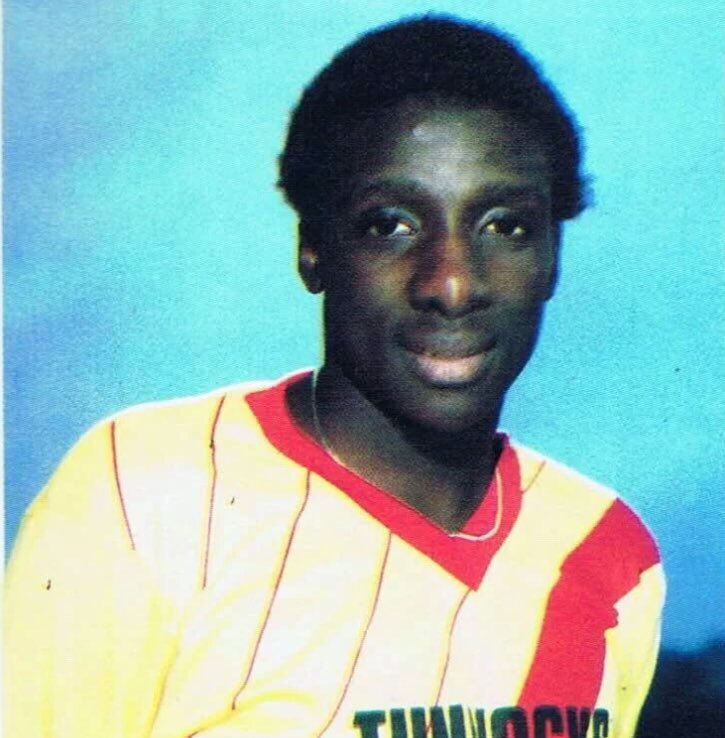 d_gray_writer's tweet photo. Really chuffed to get Vic Kasule on the @NutmegMagazine podcast. A fascinating, funny and sometimes sad chat. You may not even have heard of him, but well worth a listen:
Stream 👉https://t.co/tvi2aVcGJ8
iTunes 👉https://t.co/GSSCwsRupe
SoundCloud 👉https://t.co/YDrYyuWI2g https://t.co/ibiKUPEiKg