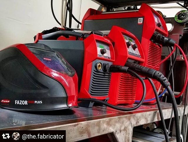 froniuswelding's tweet photo. #Repost @the.fabricator ・・・ All the power 😀
Happy #FroniusFriday 
@froniusweldingusa #FroniusWelding #MagigWave230i #TransSteel2200 #Transpocket180 #PerfectWelding #Fronius #TheFabricationSeries https://t.co/kR5evPayxD https://t.co/V8x7FGxg7G