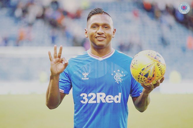 La humanidad te hace grande 🐃 🇨🇴🙏 #Hat-trick⚽️⚽️⚽️🐃🐃👌vamos por mas