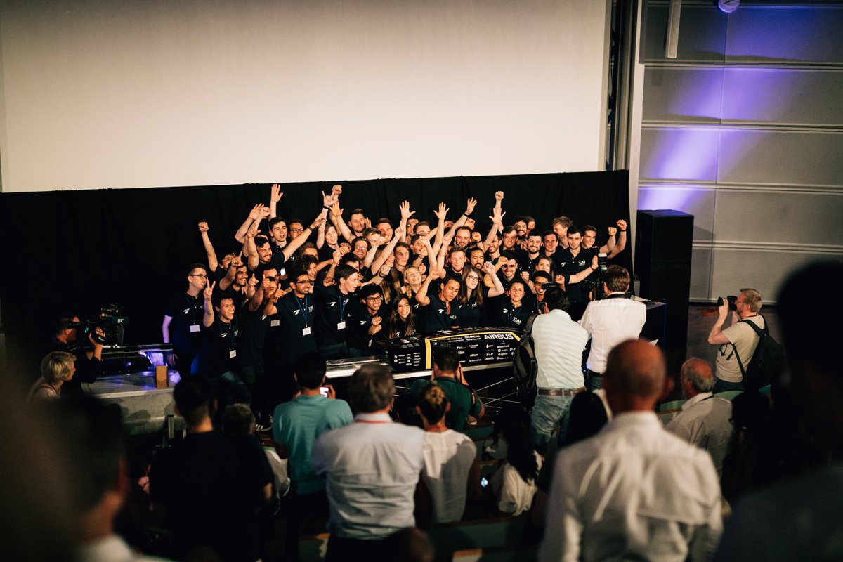 SchaefflerDE's tweet image. Looking beyond #mobilityfortomorrow: Wir sind stolz TUM Hyperloop und UNSW Hyperloop zu sponsern. Beide Teams werden dieses Wochenende an der SpaceX #HyperloopPod Competition teilnehmen. Wir drücken euch die Daumen @TUM_Hyperloop &amp;amp; @UNSWEngineering!