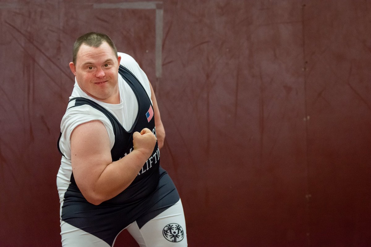 allstar_charles's tweet photo. It was so awesome working with Kelly from @RapidCatalyst on these great portraits of @SpOlympicsMA athletes at #SummerGames in June. The shots capture the personality, determination, and joy expressed by all involved. #ChooseToInclude https://t.co/dMX7t9WGoL