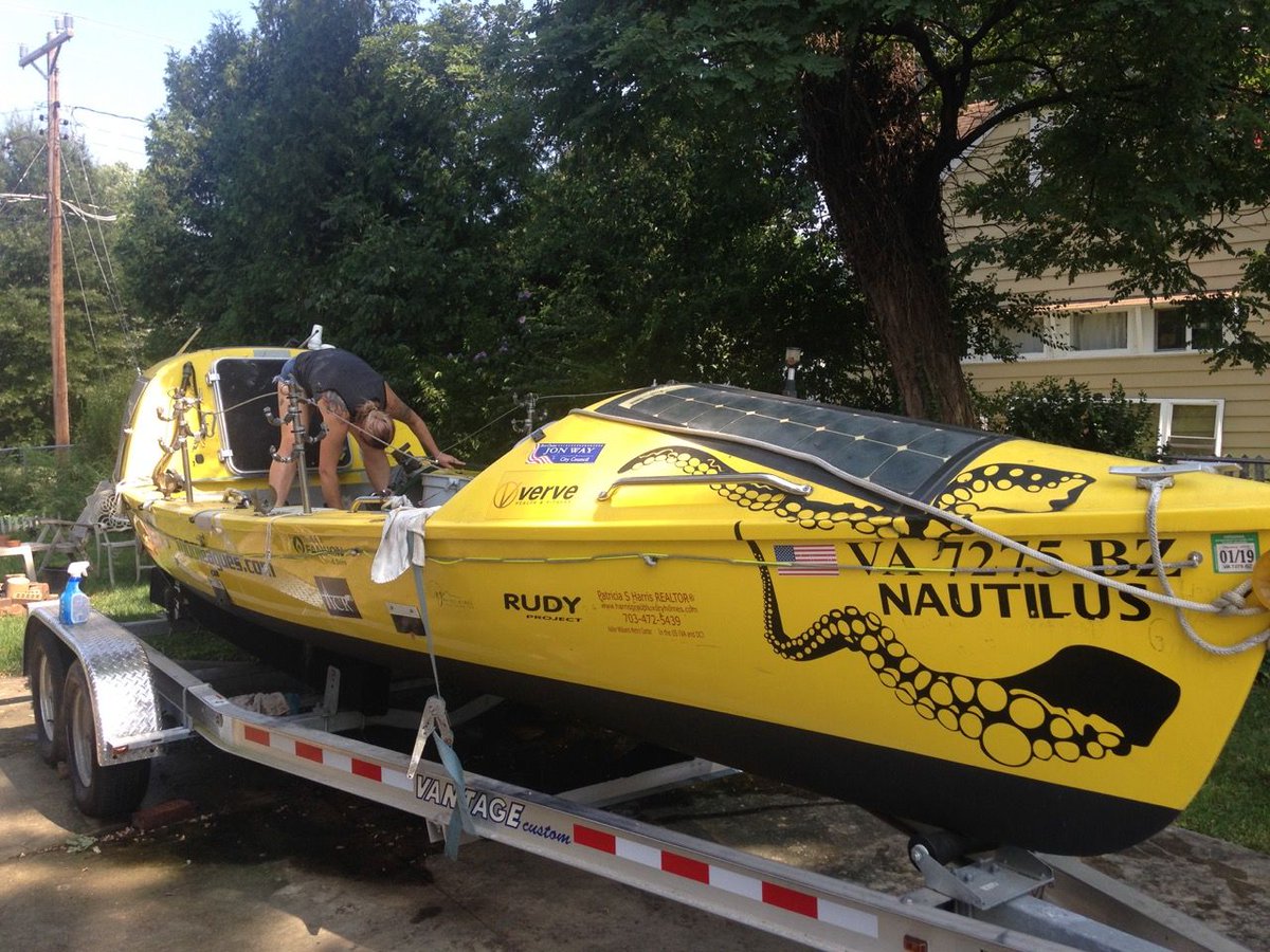1000LeaguesRow's tweet photo. Who wants to be an ocean rower? I have a great ocean rowing boat with good bones for the price of a new trailer.  Put in a little sweat equity for the experience of a lifetime. $5000 OBO. Ancillary kit (like EPIRBs and oars) available as well . DM if interested. https://t.co/9ELqBop2vj