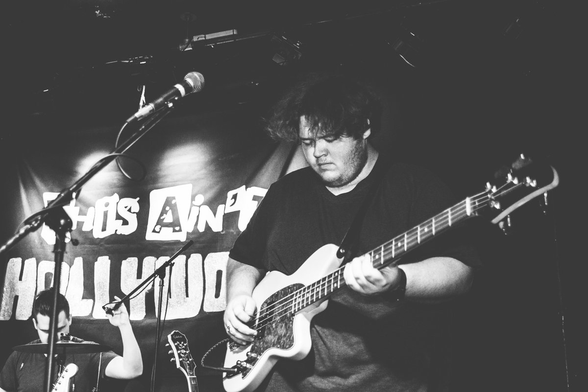 RunMaggieRunOFF's tweet photo. Hey frens, reminder that we're at @LondonBrewingca TONIGHT for music, drinks and general shenanigans. Music starts at 7 PM and it's free entry, so do yourself a favor and stop by!

PC: Kieran Noble https://t.co/oUCVuE7cbO
