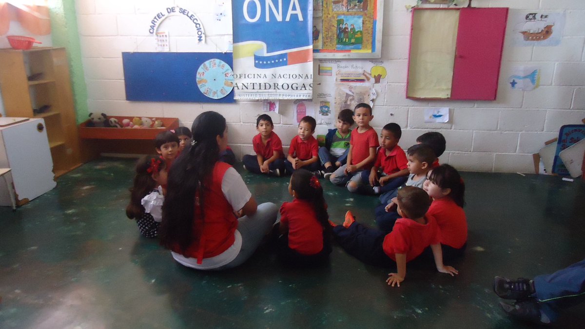 SUNAD_Trujillo's tweet photo. La @RedONATrujillo siembra valores para la vida desde la temprana edad  para el fortalecimiento de la autoestima en los niños y niñas  de la U.E. “La Hoyada” del mcpio. San Rafael de Carvajal. @ONAoficial @A_Matheusmelend https://t.co/Pop1U0BX86