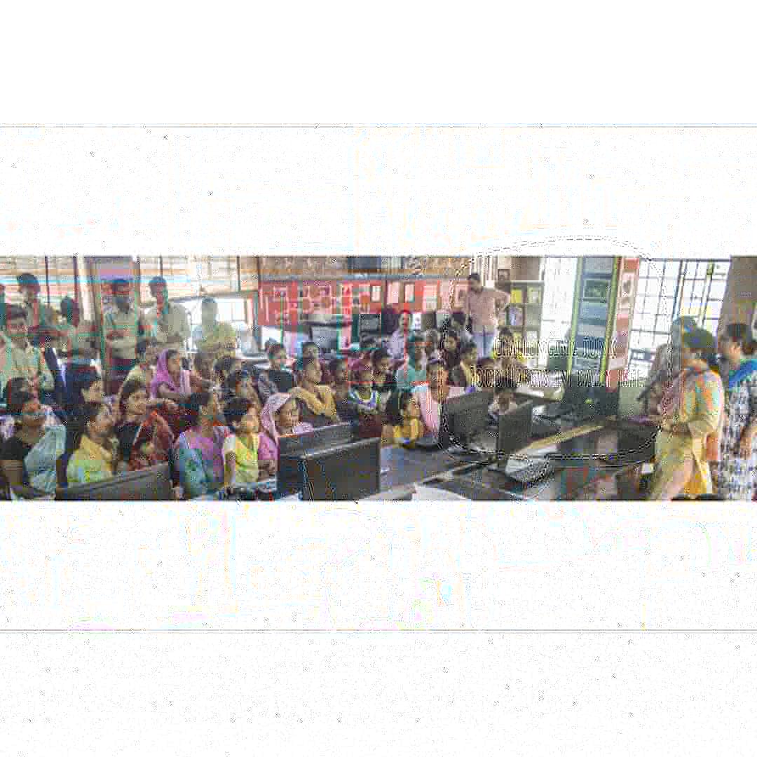KathaIndia's tweet photo. Katha School started on the way to be free of Junk Food with a workshop for parents focusing on harmful and long term effects.
School canteen as part of the initiative stopped selling all fried goods and switched completely to Healthy food.
#kathalabschool https://t.co/BRrcwwhWKQ