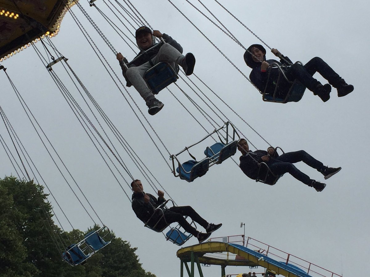 LWS_PE's tweet photo. @LWSAcademy @LWS_PE more pictures of fun at Paultons Park https://t.co/S2X730iVMz