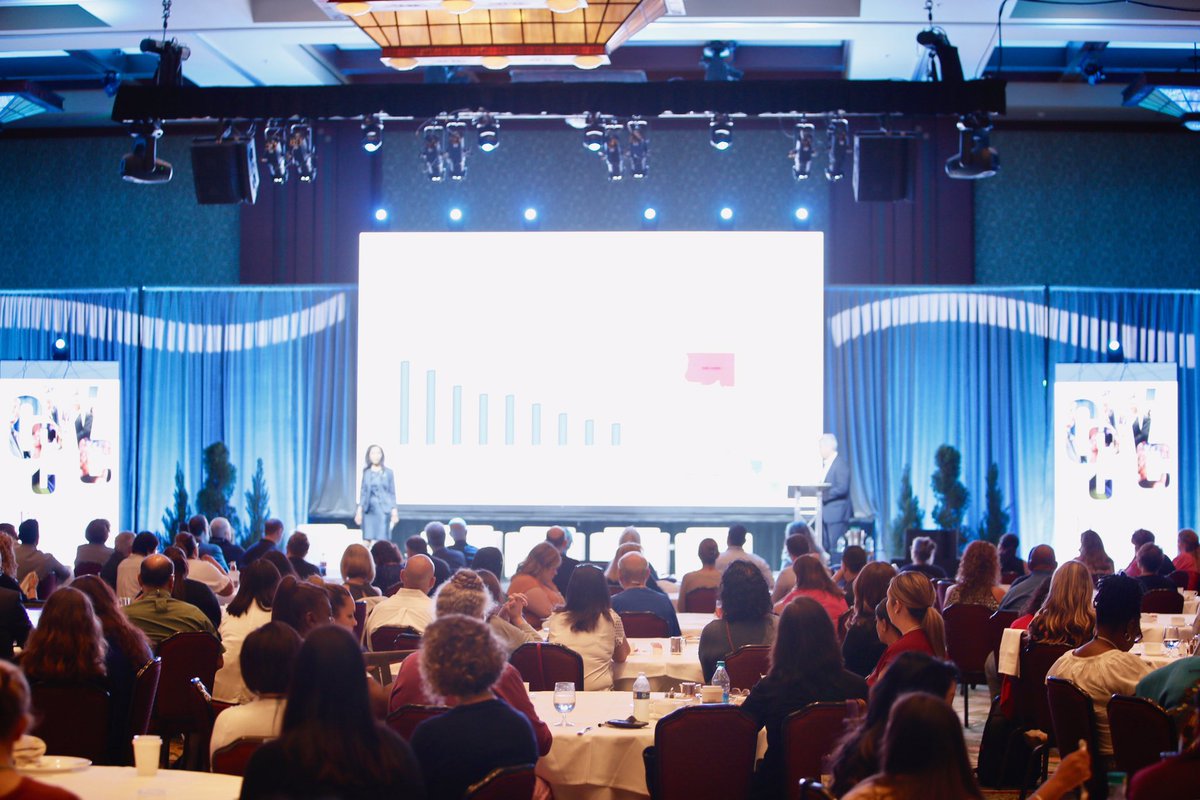CCWCworkcomp's tweet photo. The Chair of our Board of Directors, @LeisureKurt with the @Cheesecake Factory, introduced the final general sessions of our highest attended Annual Conference - more than 800 attendees joined us this week to learn the latest on the workers’ comp industry. #LearnNetworkRepeat https://t.co/PVgYmm0Rsk
