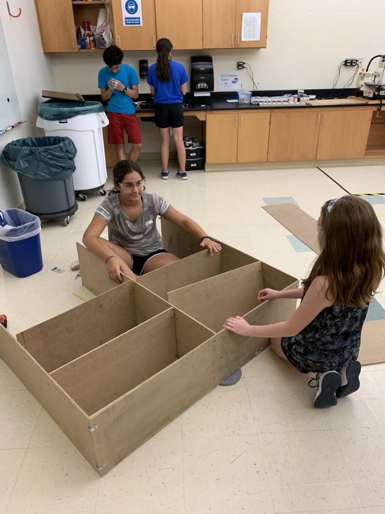 CMorfing's tweet photo. Projects with a purpose completed some fantastic projects! The bench is headed to a humane society and the mini library is going to a park! The shelves are almost finished!! @WPSSummer https://t.co/YqKQ0mpIpV