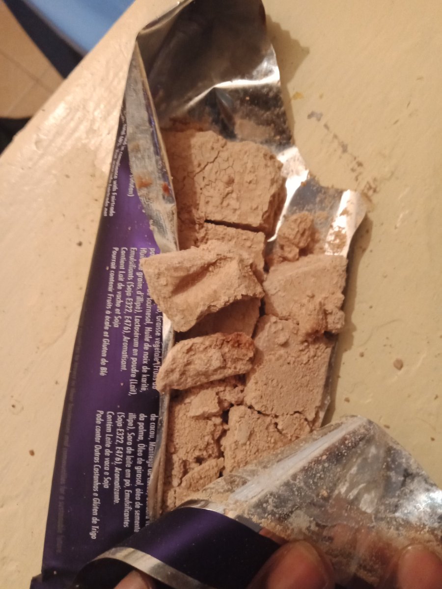 FiddieKay's tweet photo. @DairyMilkIn Bought this from one store and I feel so disappointed. Is this even edible?? Sugarless, powdery... https://t.co/Pe1SCEanJV