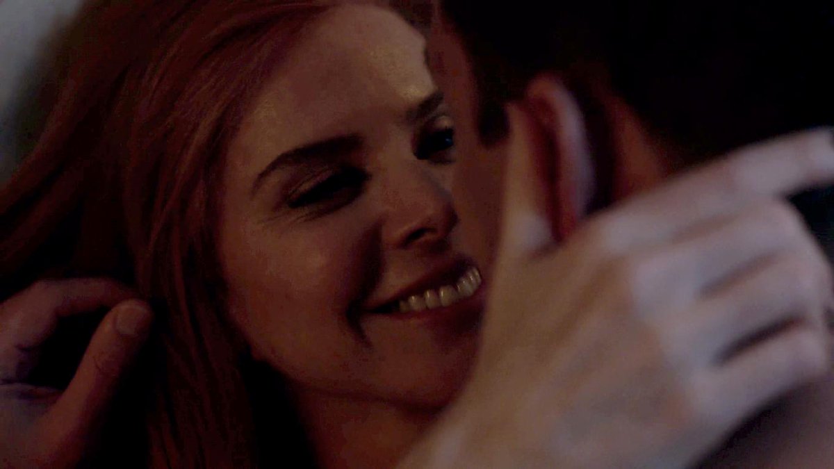 raffertymacht's tweet photo. — 9x01 • Everything's Changed;

"Say it again"
"I looked around, and you weren't there"
"I'm here now. What?"
"I just wish I'd come to my senses sooner"
"It's okay. I was worth the wait" https://t.co/FZRSRKVz63