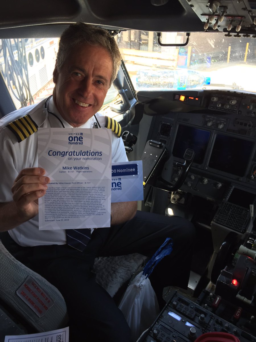 fulltimefran's tweet photo. Mike Watkins United 100 #EWRCPO #beingunited #United2winNYC @weareALPA @grj02 @jonathangooda @weareunited @mike_bangma https://t.co/F4P7o7TaSq