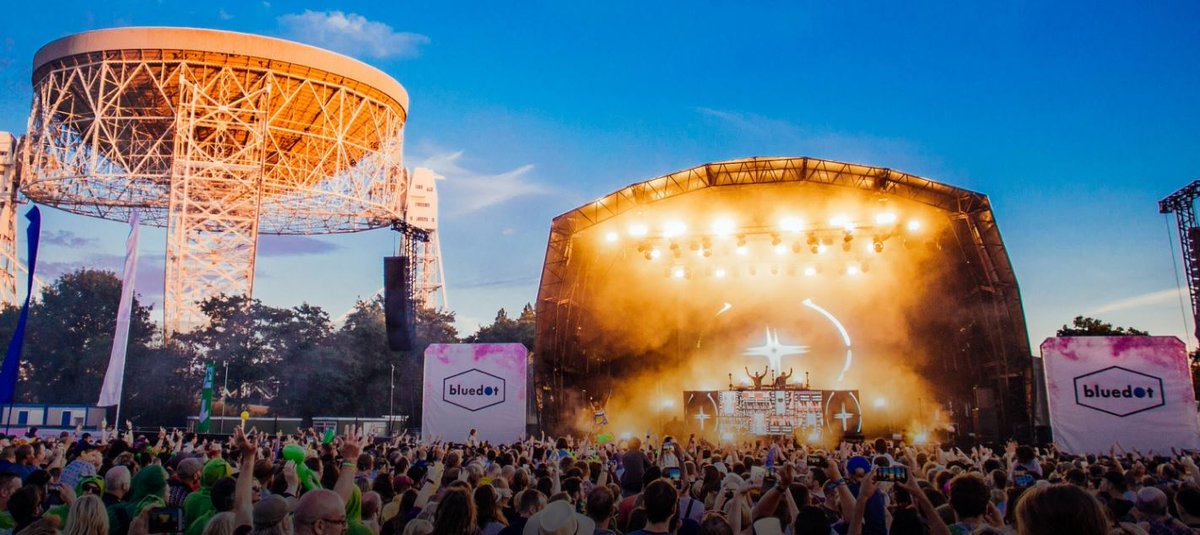 CheshireEast's tweet photo. The @bluedotfestival is underway @jodrellbank. This is a celebration of 50 yrs since the Moon Landings with music &amp; cosmic culture beneath the Lovell Telescope. Tickets still available for Sun with headliners New Order https://t.co/Nc4fqVdUdt #CEwhatsOn #COSMOS19 @DiscoverSHIFT https://t.co/aGPwR0kCUc