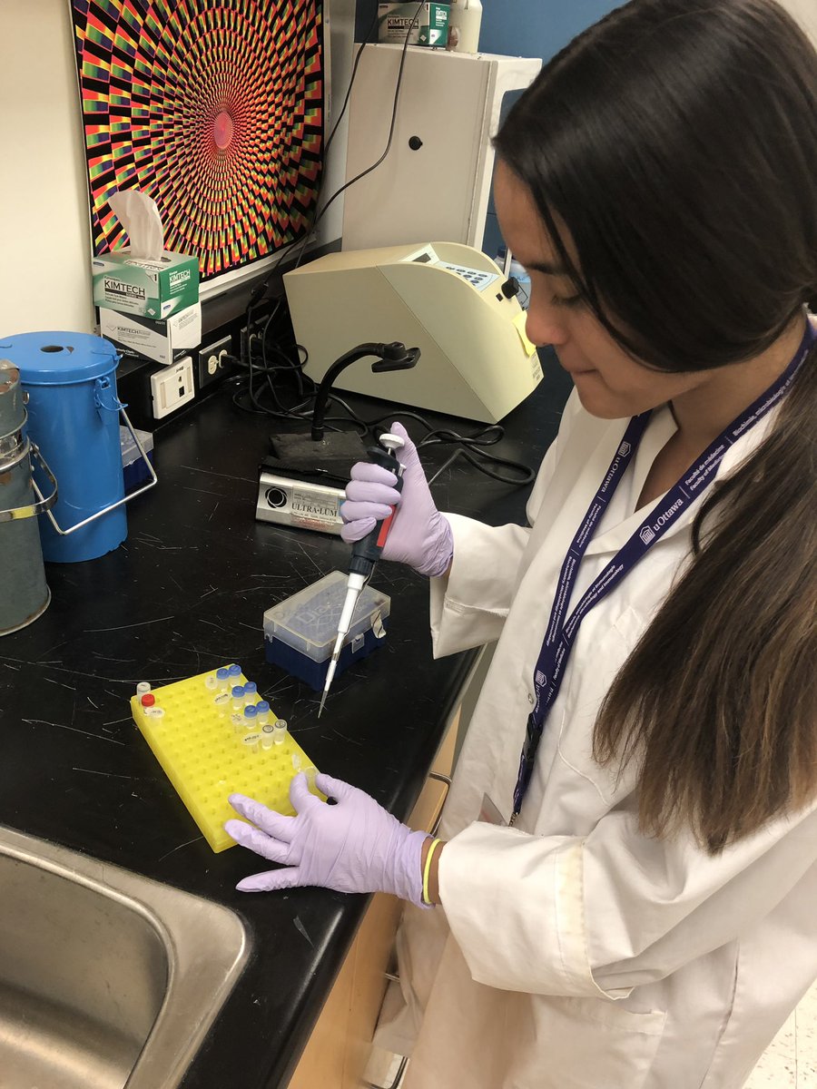 TGIF when you have your very own project in the lab @uOttawa as a #ocsbSHSM #ocsbCOOP student! #beinnovative #summerschool2019 @DarBorland @CapoOttawa @OCSBSkilledLife @OCSBContEd