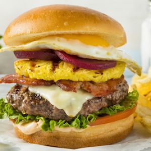 Just because you left the resort, doesn’t mean your taste buds have to suffer! ow.ly/mUIY50v3yDY