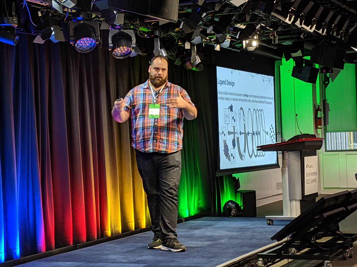 Stephen MacKinnon tweet media