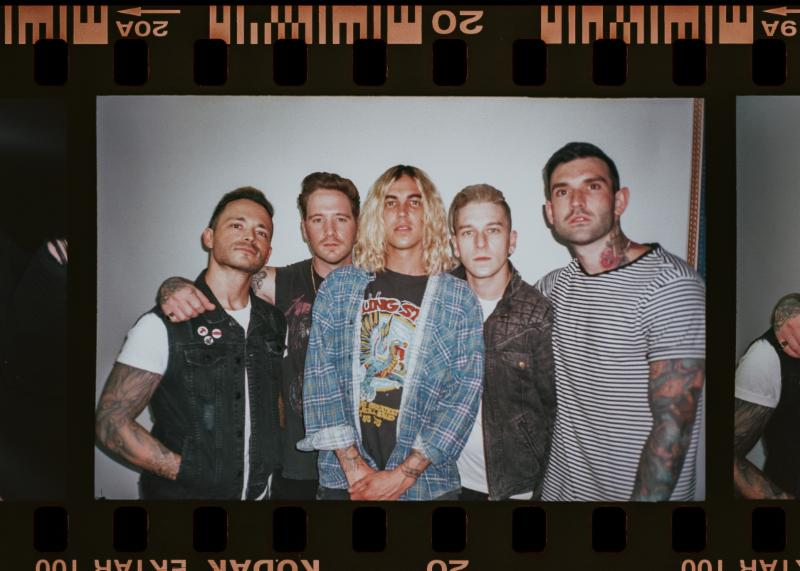 thenoise's tweet image. Listen Up: Sleeping With Sirens (@SWStheband) share fiery second single “Break Me Down” bit.ly/2Yh4Vml