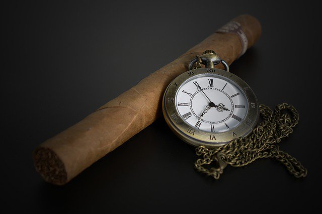 bfcsttc's tweet photo. It's cigar time! Share a pic of your cigar moment today! #bfcsttc #cigarmoments #cigarfriends #cigartime #cigars #cigarpopup #cigarlife https://t.co/EJyuuQOviP
