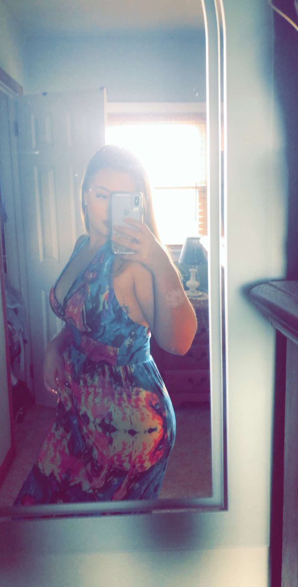 KellerKatlyn's tweet photo. This summer sucks, but this dress doesn’t 😛 https://t.co/JJ8tYFzNVm