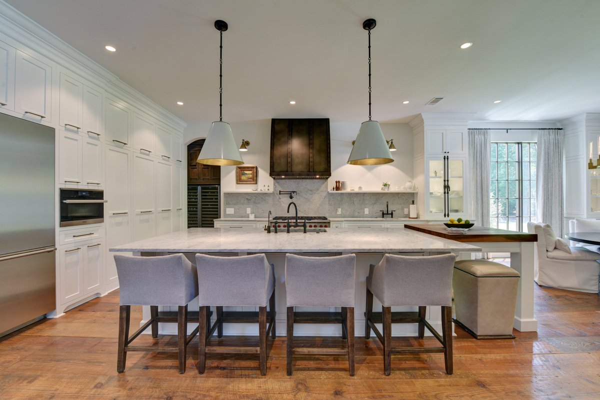 fredericaliving's tweet photo. Just Listed! This beautiful Mediterranean home at Frederica provides every luxury and detail one could want in a 2 acre estate setting. https://t.co/UXm7Igu95r) https://t.co/wFNc7gA5w4… https://t.co/GbdMQJ09Wo