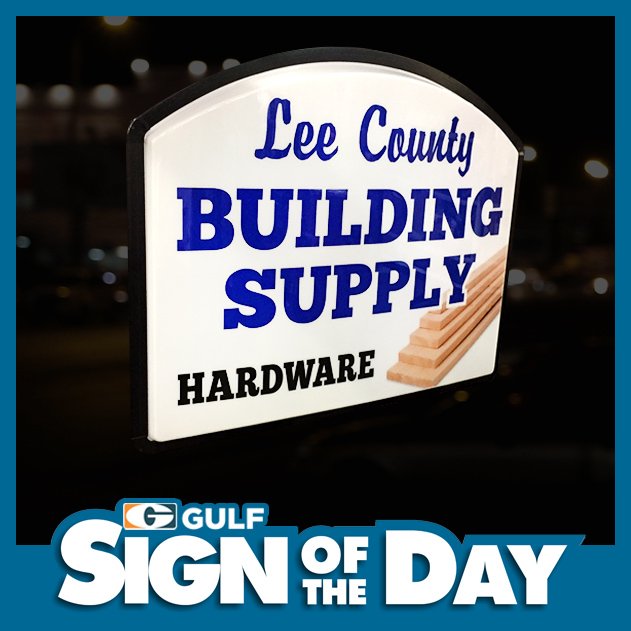 GulfDevSigns's tweet photo. Today's Sign of the Day: Lee County Building Supply Hardware
https://t.co/6o0Qi8ALno
#signoftheday #gulfdevelopment #gulfdevsigns #businesssigns https://t.co/PfFIVgC69Z
