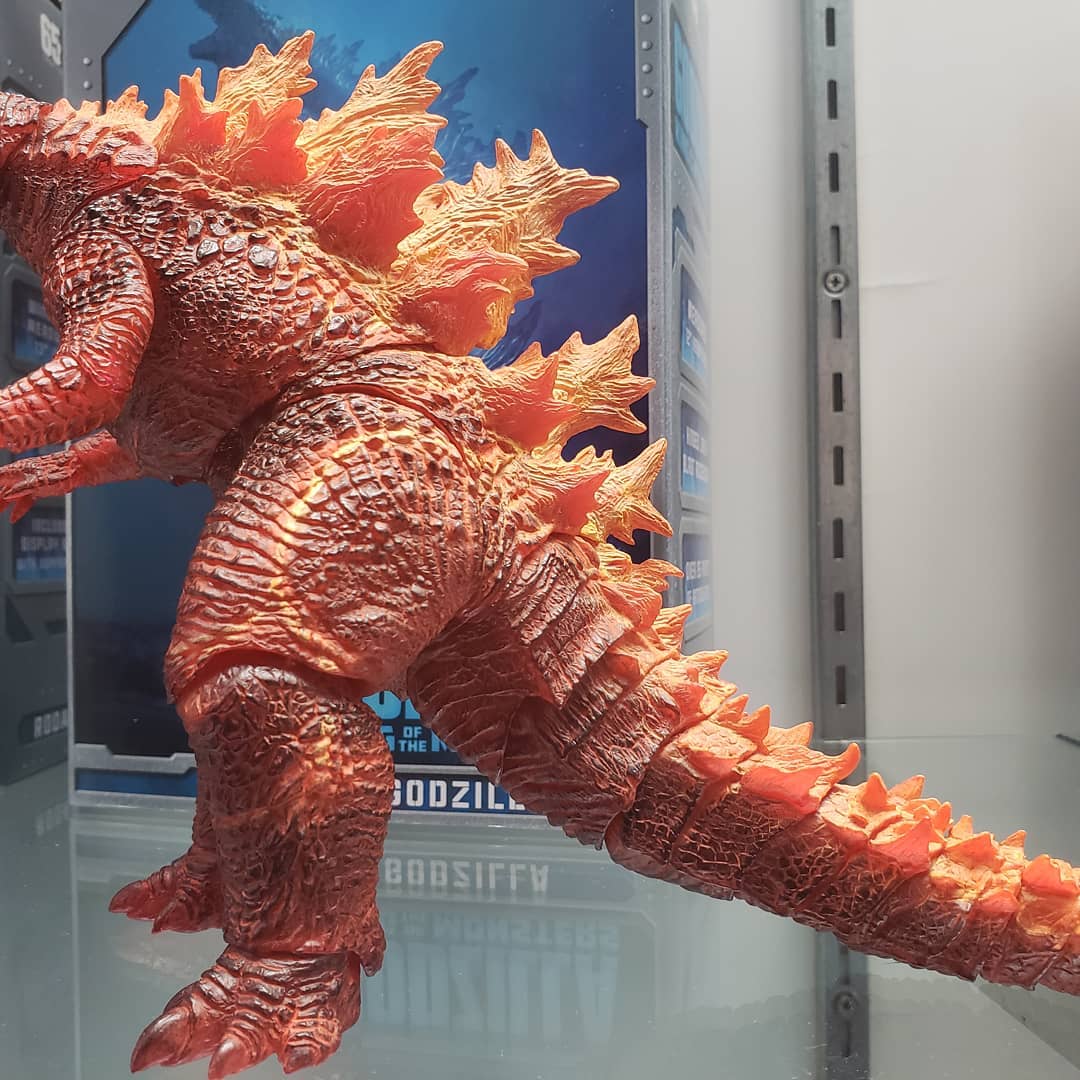 neca godzilla kotm