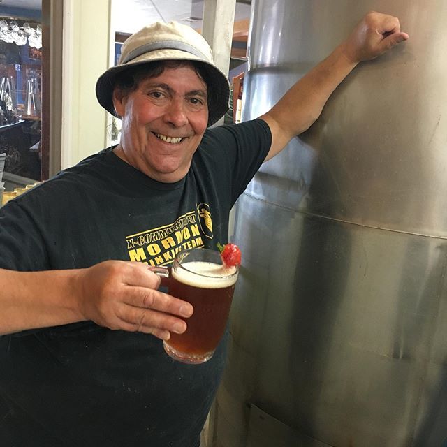 Carlos is in the midst of brewing his 5000th brew as Brewmaster at Six Rivers Brewery. Carlos has been crafting beer in Humboldt for almost 30 years, the last 22 in our building at Six Rivers Brewery. Cheers Carlos on a lifetime of crafting incredible, c… ift.tt/2Z04Hxa
