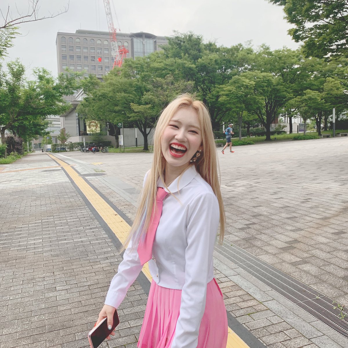 wemefied_'s tweet photo. Hello everyone! 

This eli once again >...< sorry I've been so inactive and honestly feel so awkward here. So I decided to moved account (@haellyrim) and start a new! I would love to talk to you there! 

I'll start the account tomorrow! and Happy Birthday to my queen Haerim ❣️ https://t.co/3h4Z3ZcOuv