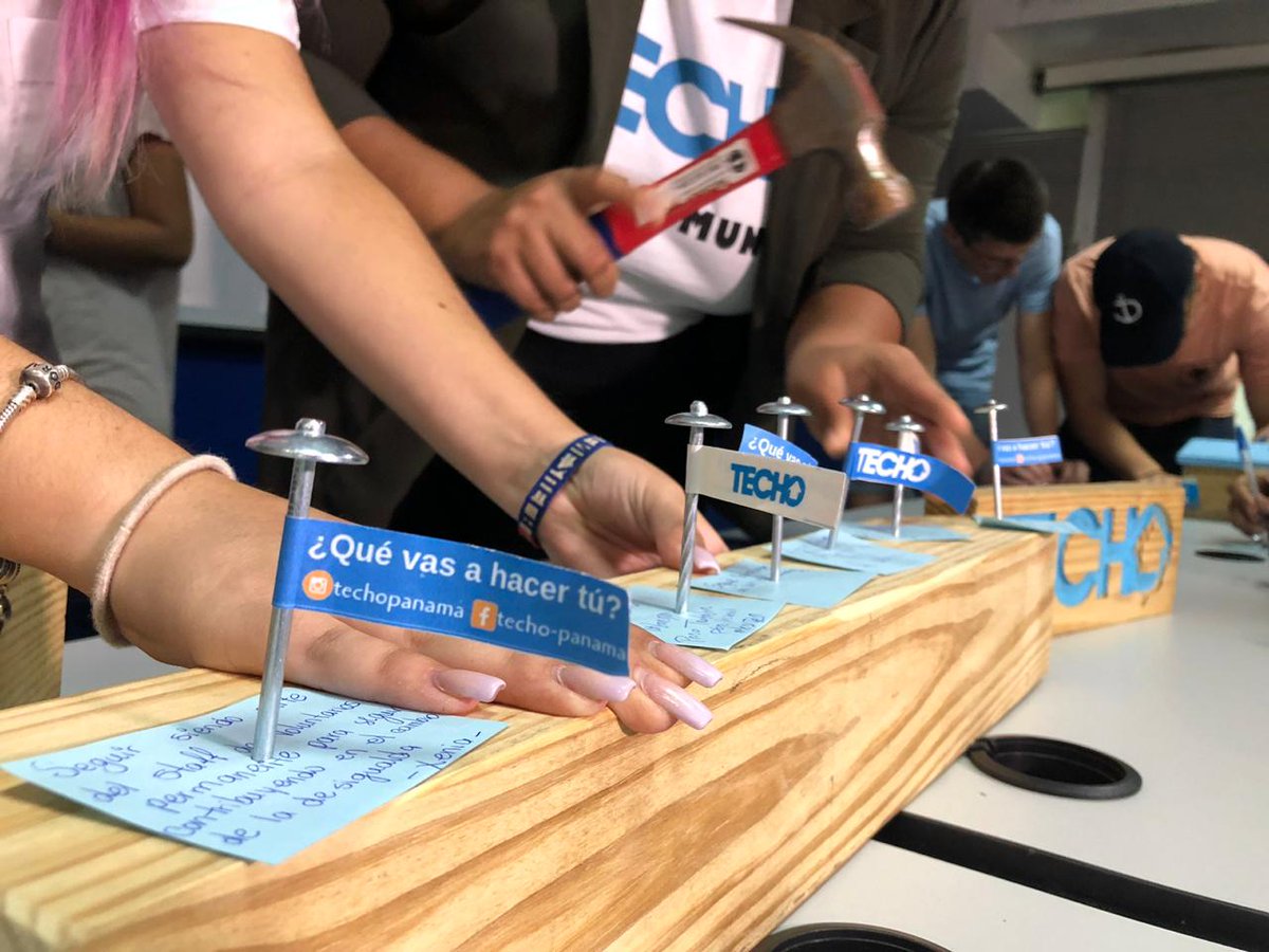 USMApanama's tweet photo. TECHO, que forma parte de la matriz de organizaciones de nuestro servicio social, realizó el Lanzamiento de su campaña y colecta 2019 ¿Qué vas a hacer TÚ?
@Techo
#USMAPanama #YoSoyUSMA #Panama #ComunidadUSMA #TECHO #Techopanama #yoharé #quevasahacertu #nonosdaigual #colectatecho https://t.co/8K5B5EBUQO