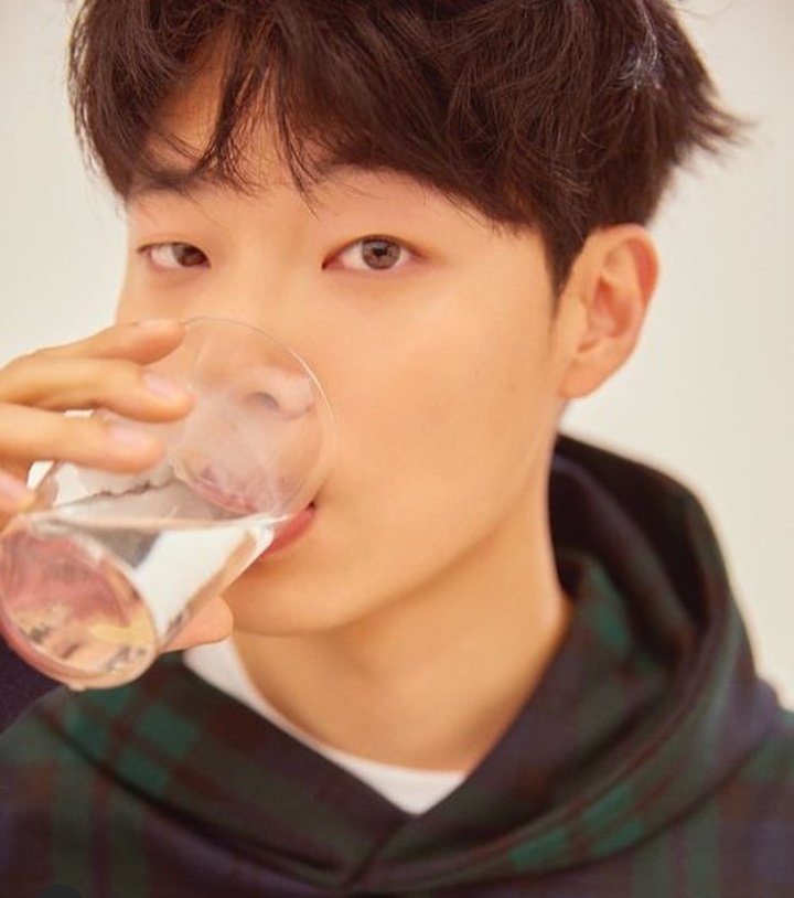 xryucjes's tweet photo. @hyerigdssi https://t.co/4eCz8UHQ7s