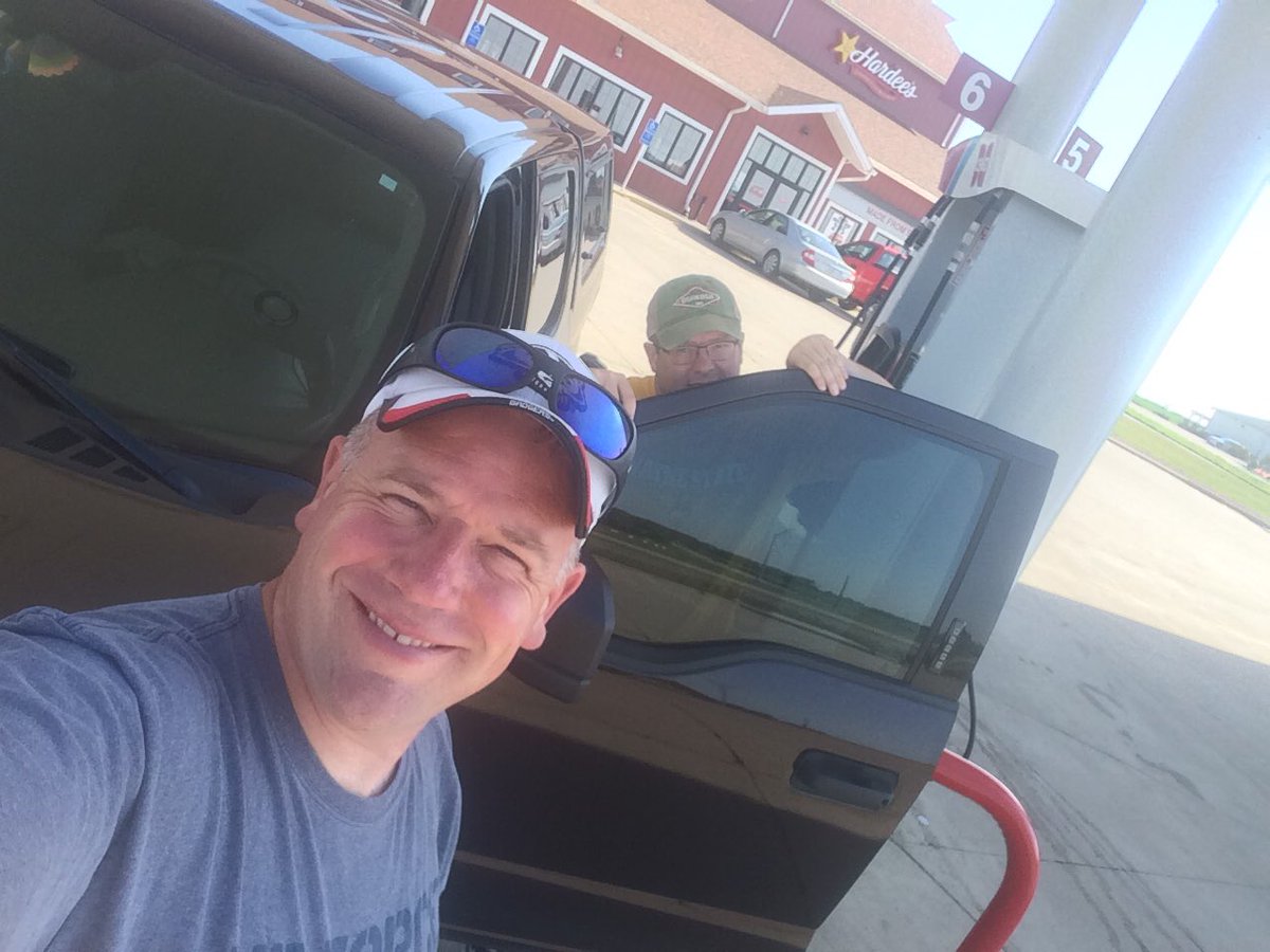 KlcgA's tweet photo. First stop in Holstein Iowa headed to AirVenture #OSH19 https://t.co/0koOyjqy56