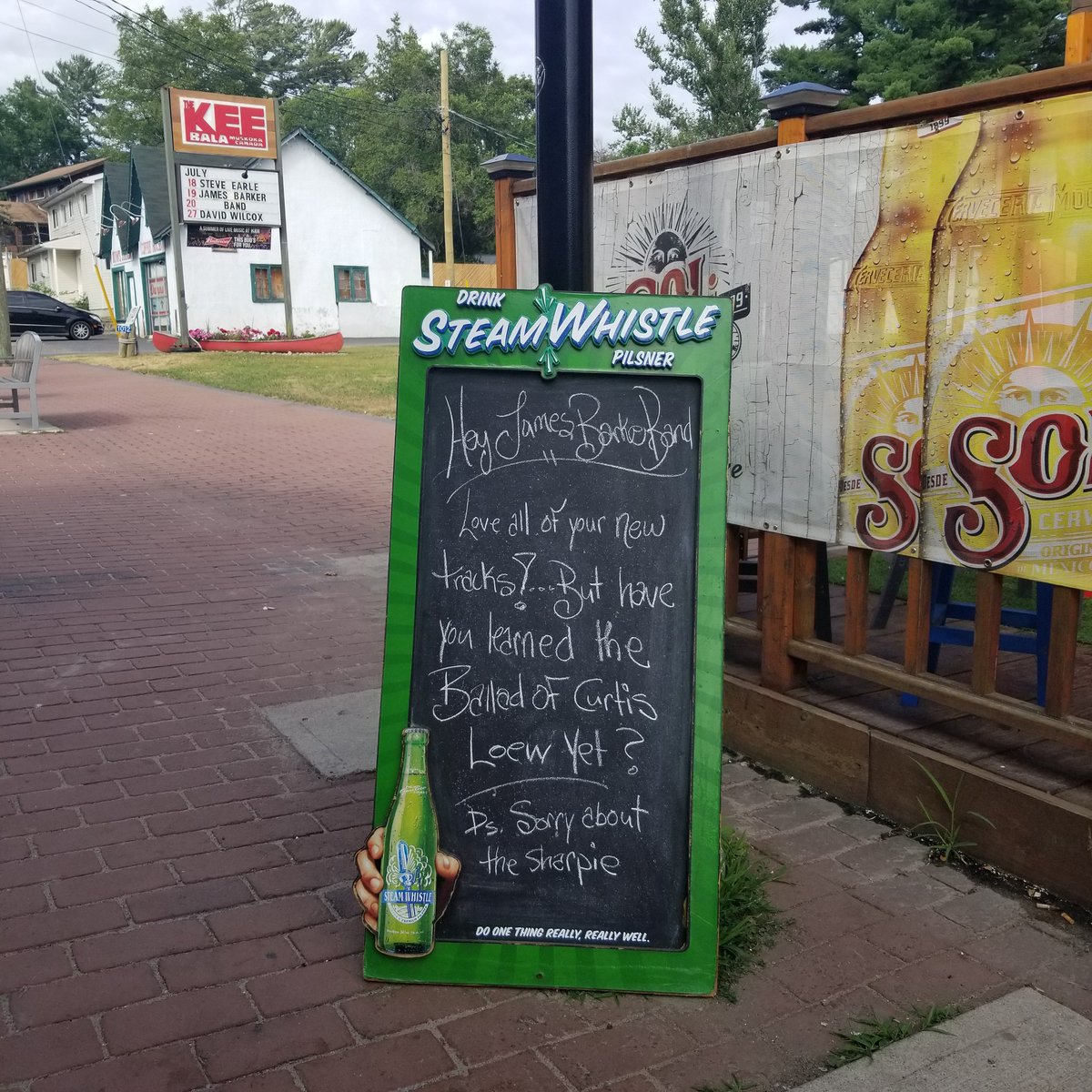 thebalafallspub's tweet photo. Fish Friday! 2 Piece Halibut and chips for 14.95 and Fish on a bun will stay on the board just it's a sandwich kind of day ... and @savanah_sutcliffe has the best writing :) See y'all @jamesbarkerband at the Kee tonight!
#countrymusic #yourfriendsarealreadyhere #bfpnext2thekee https://t.co/1ST5Pqci6i