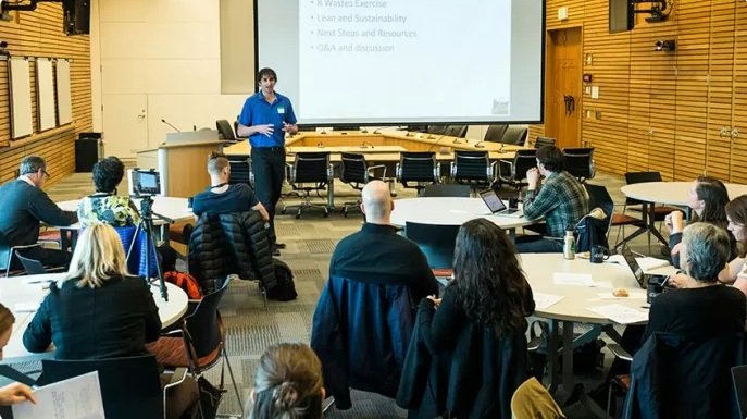 HatchLab PDX tweet media