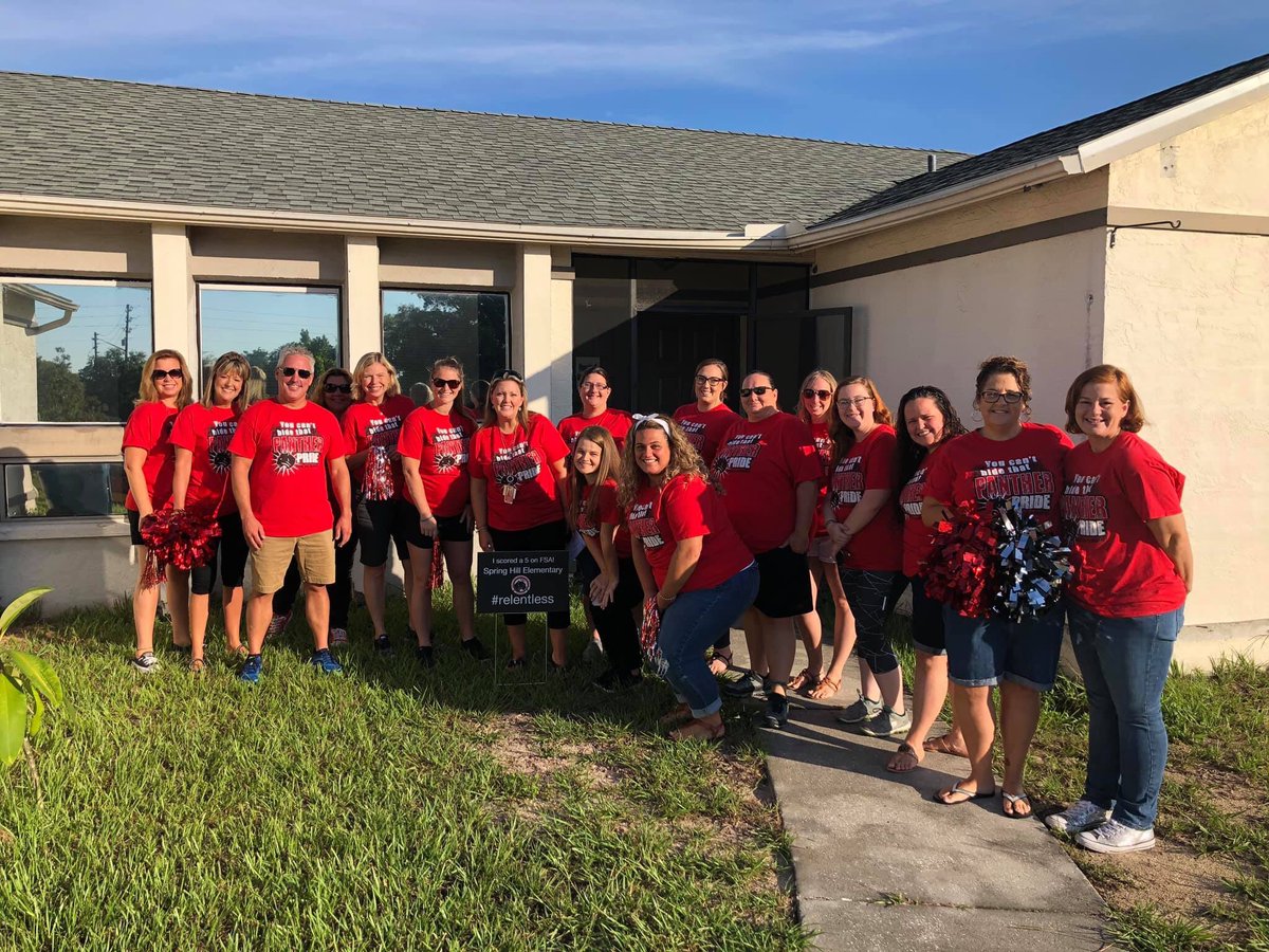 Mrs_Saavedra352's tweet photo. What a great day celebrating students who scored a level 5 on FSA!      Panther Pride ❤️🐾❤️🐾 #SpringHillElementary #kidsdeserveit #relentless https://t.co/bSpJY12hJb