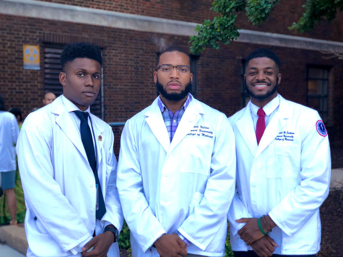 JMJ_009's tweet image. Count em. That’s 3 Docs🤧