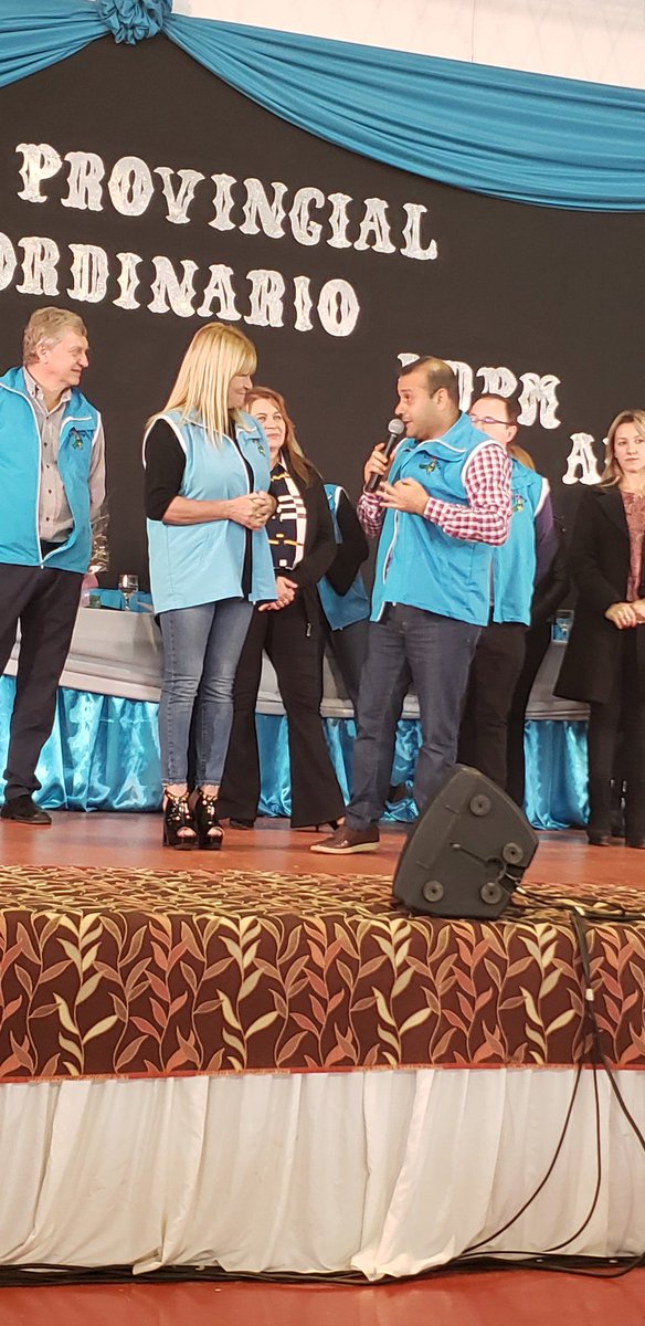 Laura_Noremberg's tweet photo. #CXVII CONGRESO PCIAL EXTRAORDINARIO DE @udpm_misiones  #Wanda Acompaño el Gob Electo @herrerayflia y Candidatos a Diputados Nacionales #Sartori #Aquino #Pitana del @Renovadoresok Misiones  Garantiza #EducPublica #EscAbiertas @mariluleverberg @Estelatavares14 https://t.co/uYczvhF4eD