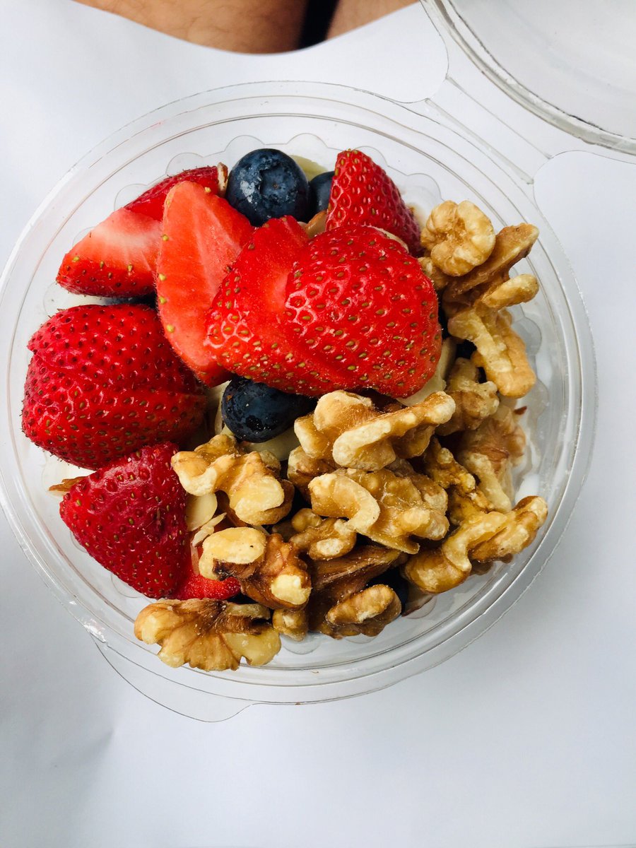 #YogurtParfait #FreshStrawberries #Blueberries #Walnuts #Almonds #GreekYogurt #PghFood 👍👍👌