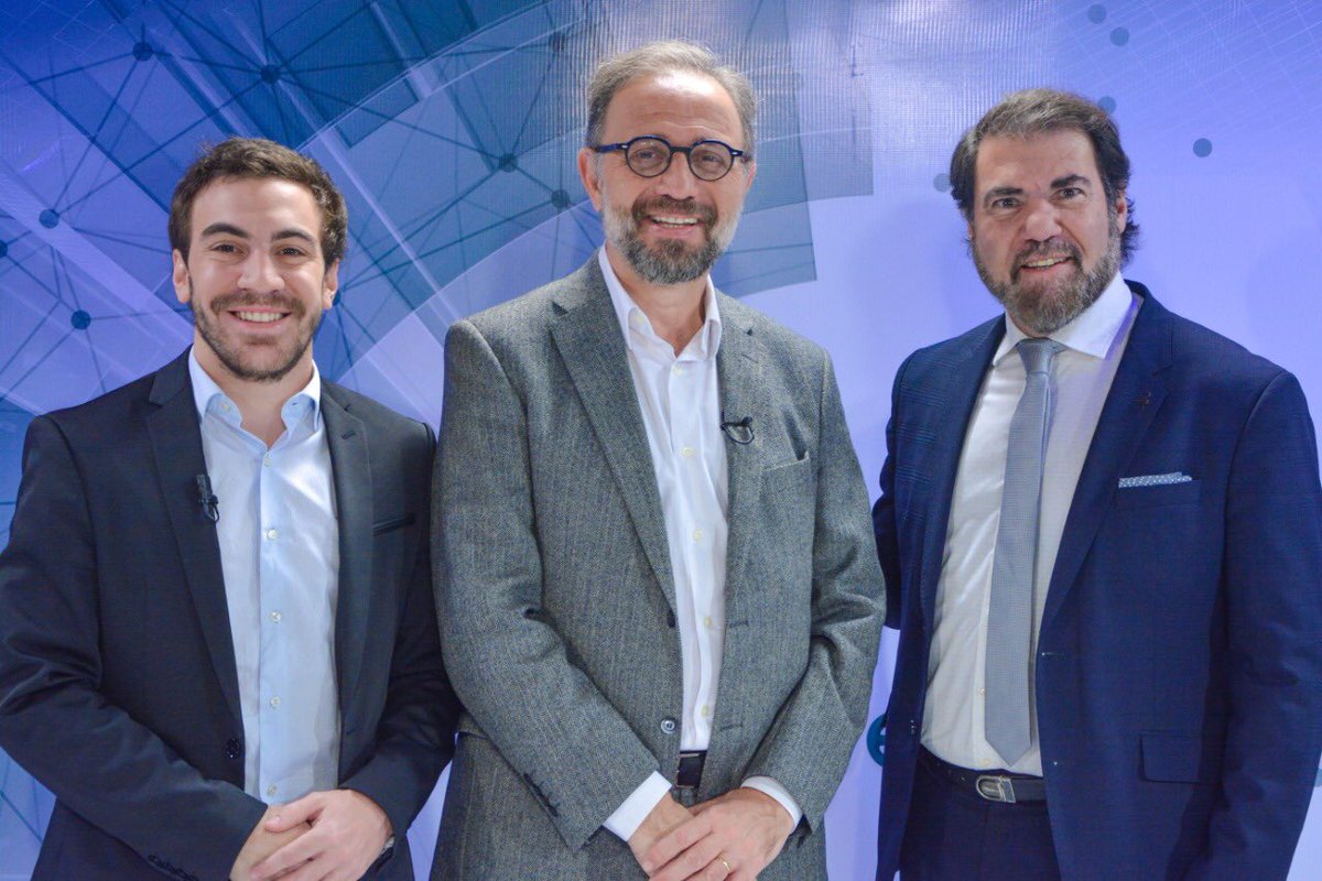 EquipoBulat's tweet photo. El sábado a las 14h no te pierdas #ElInversor por @CanalMetro 
@Santiagobulat y @ClaudioZucho estarán junto a @gmmarangoni, Politólogo y Dir. de M&amp;R Asoc. hablando sobre el panorama electoral de 2019
@darioguardado79 hablará sobre la carne kosher en @agrotipsoficial 
Te esperamos https://t.co/hcAdl3dtA7