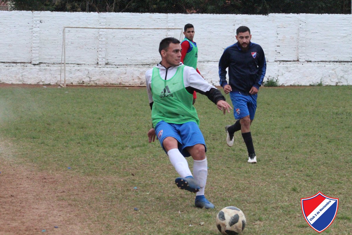 Los dirigidos del Prof. Aldo Florentín se preparan para medir al Club Gral Caballero ZC por la décima cuarta fecha del campeonato Primera B este domingo 15:00 hs de carácter local.
#VamosTrico 🔴⚪🔵