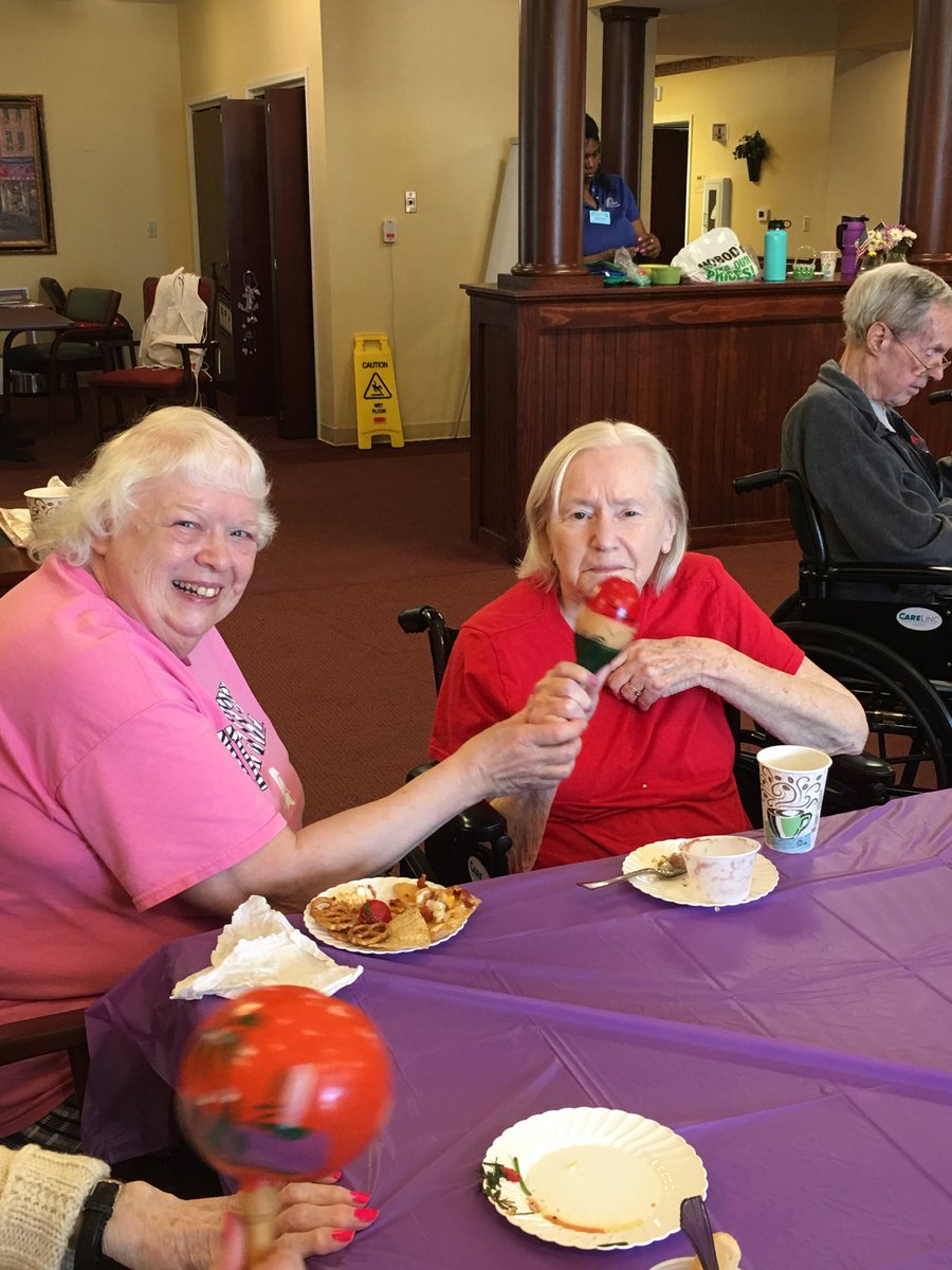 WillowsELansing's tweet photo. Thank you Generations for coming a playing for our friends #memorycare #bff https://t.co/3P5apFPkL3