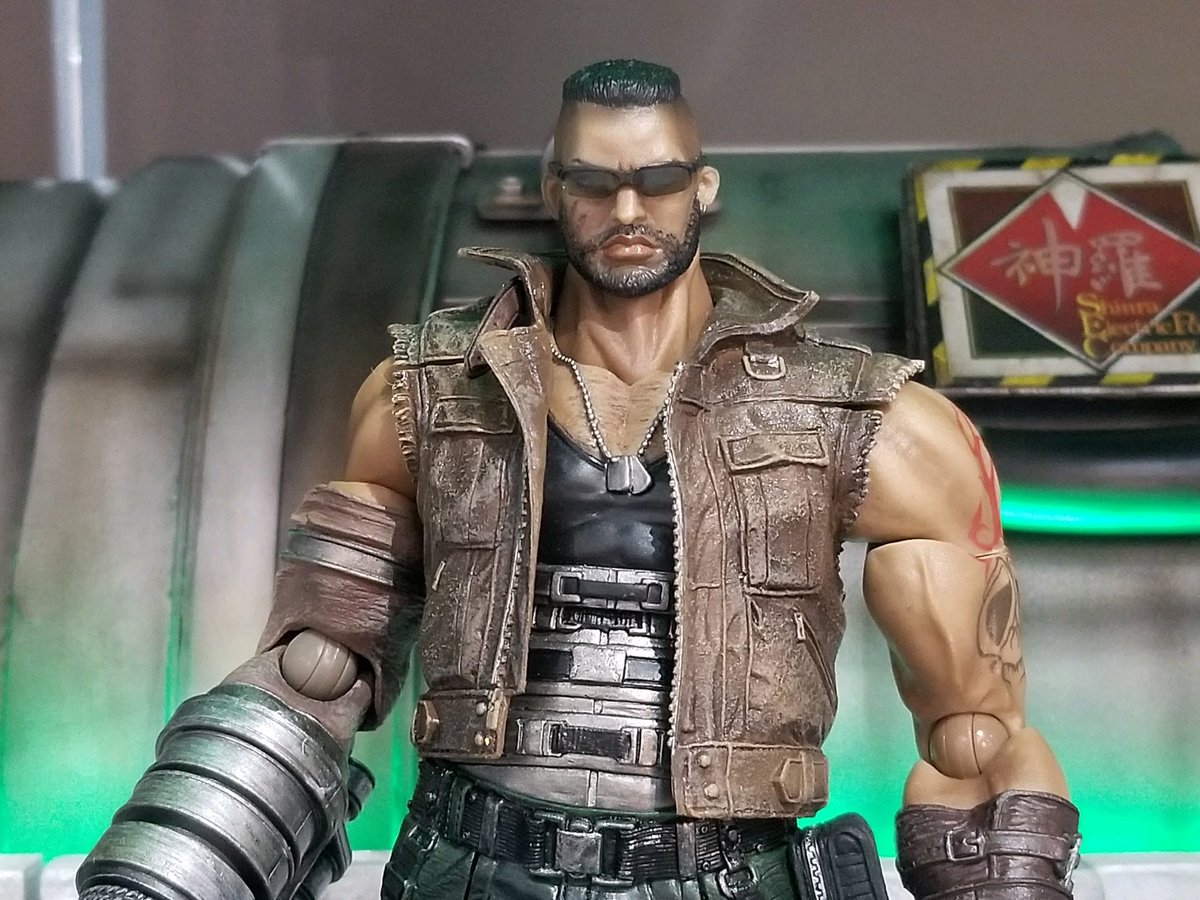 final fantasy 7 remake play arts kai