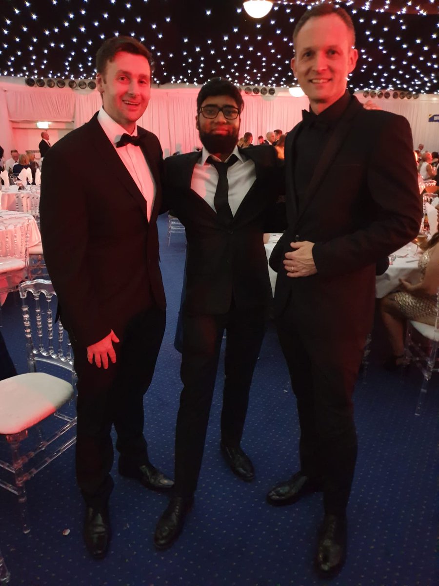 SarahCook89's tweet photo. #CEAs2019 https://t.co/cr1uOjFDlZ