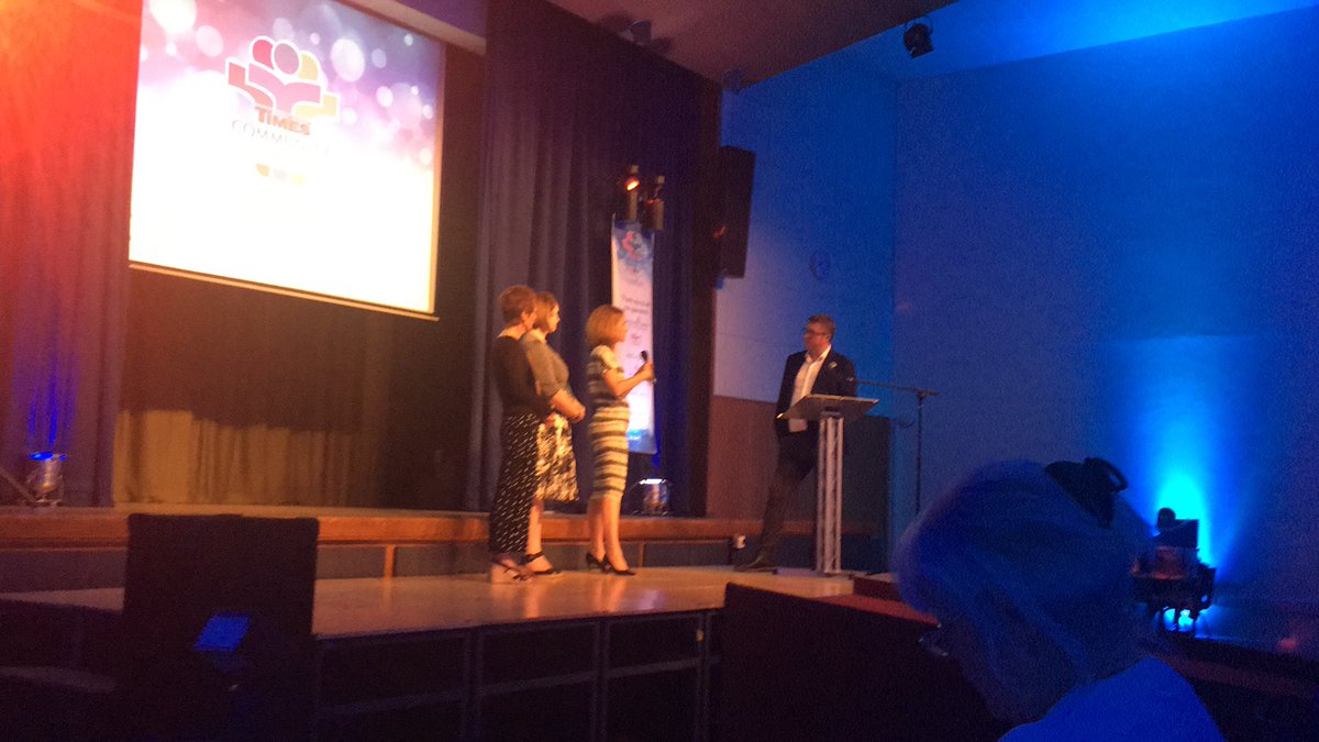 WHTCommunity's tweet image. Well done St Michaels Woolmer Green for winning the @oaklandscollege sponsored School of the Year Award! #WHTCA2019