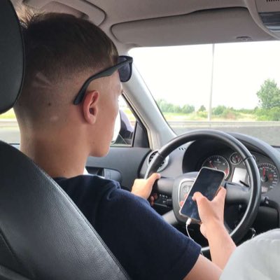 loghan59_'s tweet photo. #NouvellePhotoDeProfil https://t.co/CvxwwC4LAd