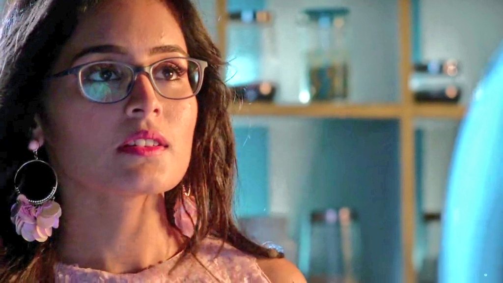 A naughty smile took place on his lips..he knows what he had done just now.& he loved to do that to make her feel shy cos when she gets shy her cheeks went rosy,her eyes went dreamy,her lips curves a smile like never before.& he adores this Mishti.. #YehRishteyHainPyaarKe  #MishBir